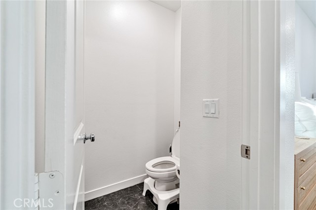 Detail Gallery Image 14 of 34 For 26958 Sandbar Willow Pl #205,  Valencia,  CA 91355 - 3 Beds | 2 Baths