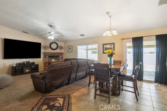 Detail Gallery Image 11 of 37 For 8865 7th St, Phelan,  CA 92392 - 3 Beds | 2 Baths