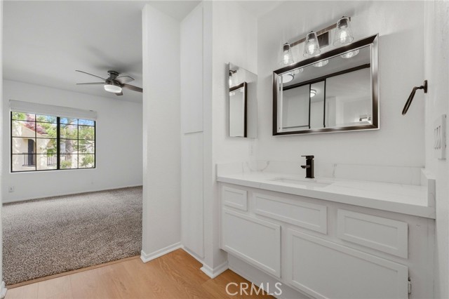 Detail Gallery Image 25 of 38 For 2554 Olive Dr #66,  Palmdale,  CA 93550 - 2 Beds | 2 Baths