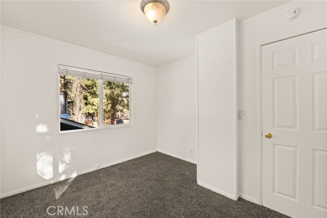 Detail Gallery Image 31 of 44 For 314 W Aeroplane, Big Bear City,  CA 92314 - 2 Beds | 2 Baths