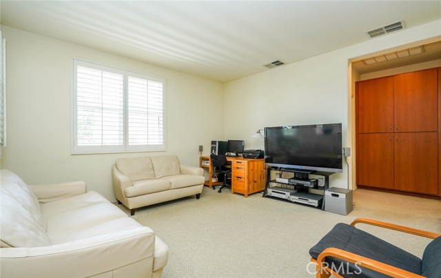 Detail Gallery Image 8 of 50 For 725 Francesca Dr #202,  Walnut,  CA 91789 - 2 Beds | 2 Baths