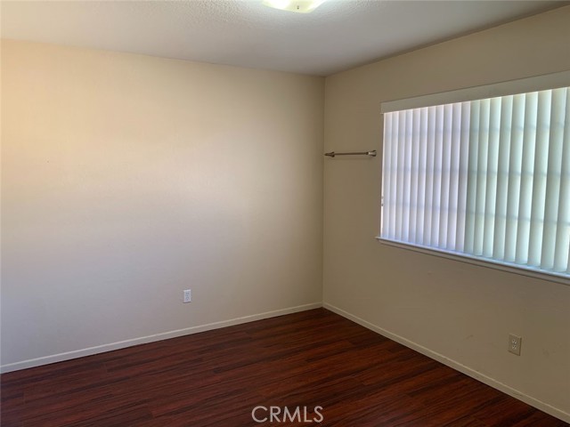 Detail Gallery Image 6 of 11 For 24113 Fir, Moreno Valley,  CA 92553 - 3 Beds | 2 Baths