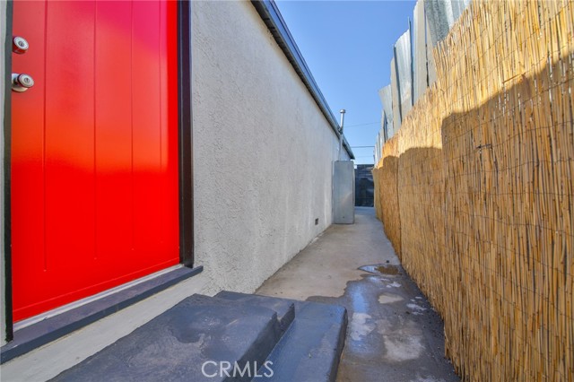 9621 Laurel, Los Angeles CA: https://media.crmls.org/medias/202eeb55-7b44-4278-a66a-f657d533cb4a.jpg