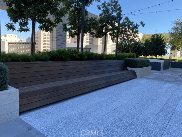 Detail Gallery Image 9 of 27 For 400 S Broadway #1813,  Los Angeles,  CA 90013 - 1 Beds | 1 Baths