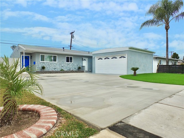 MLS# OC22250589