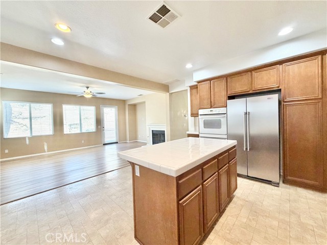 Detail Gallery Image 18 of 49 For 29751 Maxmillian Ave, Murrieta,  CA 92563 - 3 Beds | 3 Baths