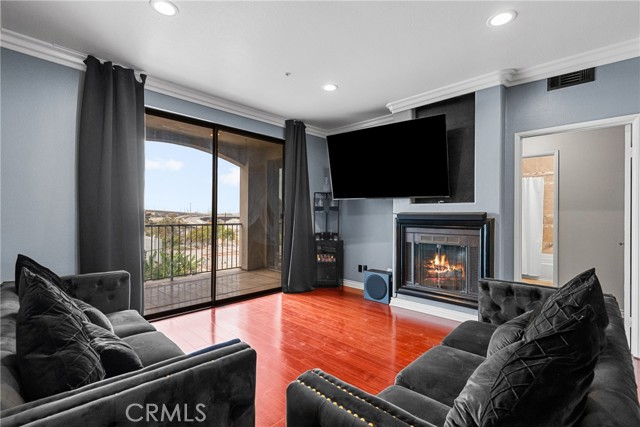 Detail Gallery Image 9 of 22 For 555 Maine Ave #320, Long Beach,  CA 90802 - 2 Beds | 2 Baths