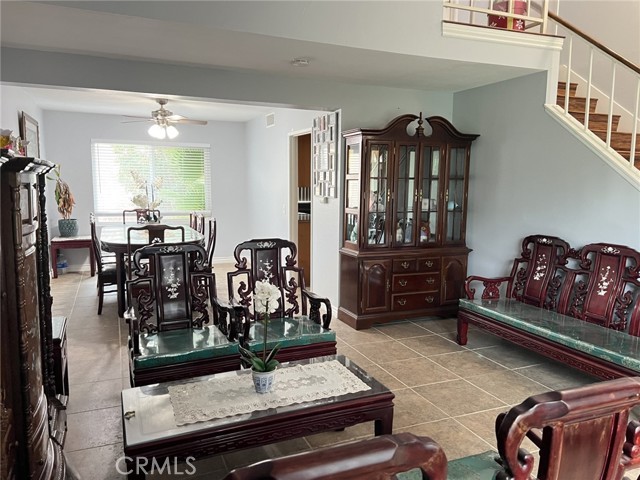 Detail Gallery Image 6 of 23 For 5600 via Junipero Serra, Riverside,  CA 92506 - 4 Beds | 3 Baths