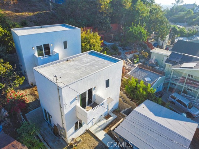 Detail Gallery Image 11 of 74 For 1106 1106 1/2 Geraghty Avenue, Los Angeles,  CA 90063 - 2 Beds | 2/2 Baths