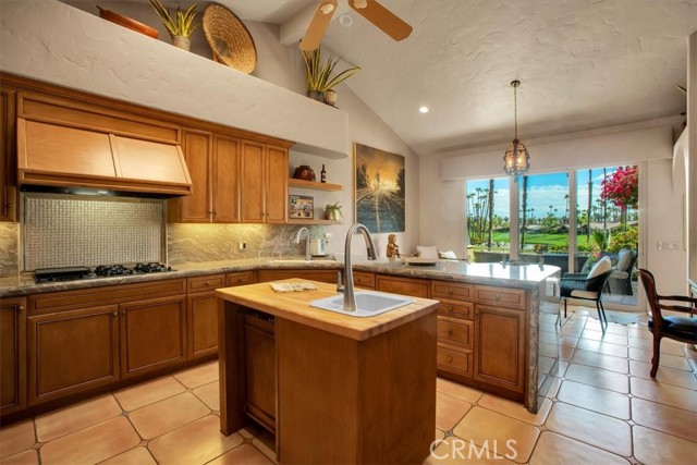 Detail Gallery Image 14 of 54 For 38 Lost River Drive, Palm Desert,  CA 92211 - 3 Beds | 3/1 Baths