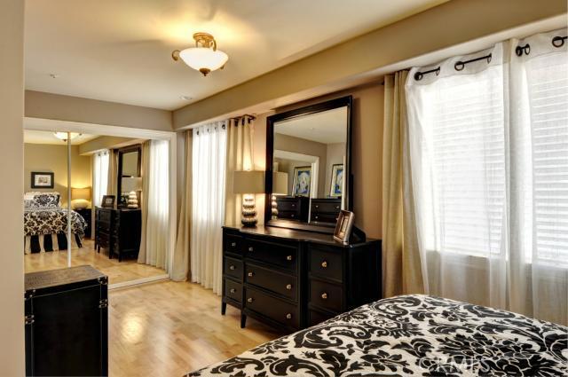 313 2nd Street, Hermosa Beach, California 90254, 3 Bedrooms Bedrooms, ,3 BathroomsBathrooms,Residential,Sold,2nd,SB12141698