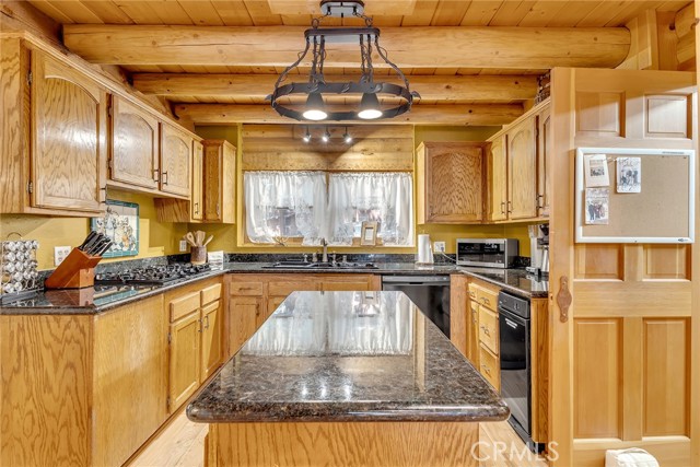 Detail Gallery Image 27 of 75 For 53299 Forest Lake Dr, Idyllwild,  CA 92549 - 4 Beds | 4/2 Baths