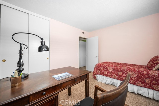 Image 39 of 68 For 4102 Avenida Sevilla