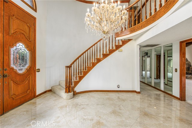 668 E Sunset N Drive, Redlands CA: https://media.crmls.org/medias/203654d2-0546-416c-8db1-895f31acecbf.jpg