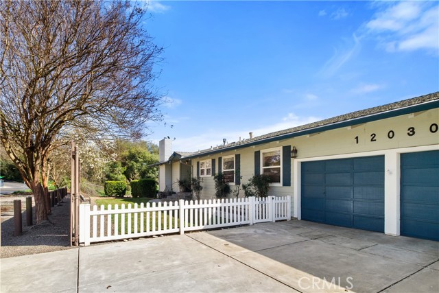 Detail Gallery Image 8 of 75 For 12030 Rodden, Oakdale,  CA 95361 - 3 Beds | 4 Baths