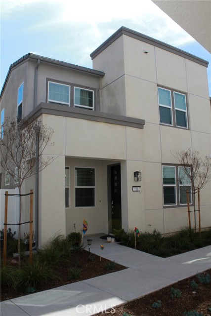 MLS# OC23047386