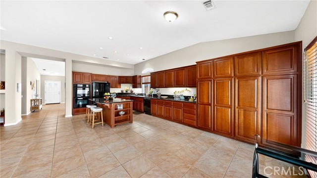 Detail Gallery Image 24 of 63 For 4102 Windrose, Turlock,  CA 95382 - 4 Beds | 2/1 Baths