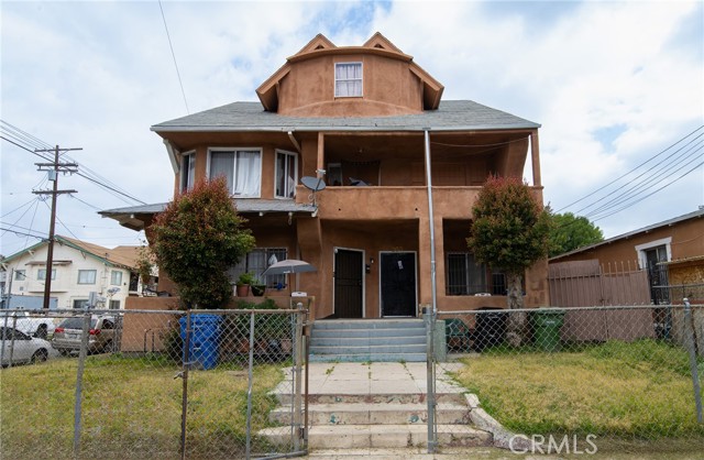 3522 Maple Ave, Los Angeles, CA 90011