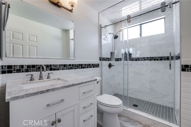 Detail Gallery Image 14 of 20 For 1818 Island Dr, Fullerton,  CA 92833 - 4 Beds | 3 Baths