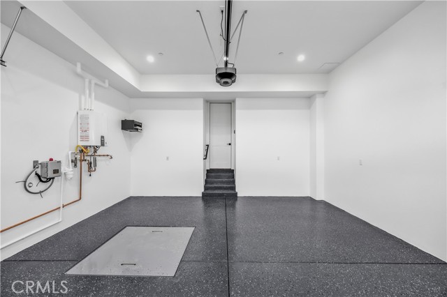 924 17th St, Hermosa Beach CA: https://media.crmls.org/medias/203a030e-6335-4c7f-aca2-7f5167cc58a1.jpg