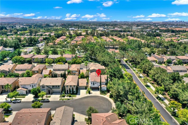 2 Grapevine, Irvine CA: https://media.crmls.org/medias/203a49d4-92a3-469b-9df6-e681151b9910.jpg