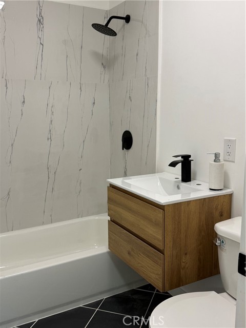 Detail Gallery Image 7 of 10 For 14521 Marilla, Norwalk,  CA 90650 - 2 Beds | 1 Baths