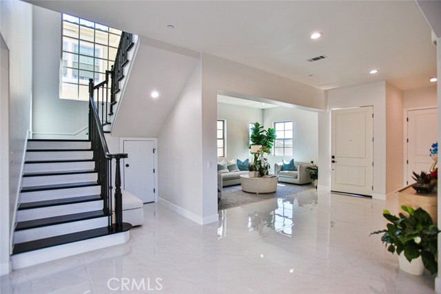 Detail Gallery Image 15 of 63 For 17413 Siena, Fountain Valley,  CA 92708 - 4 Beds | 4 Baths