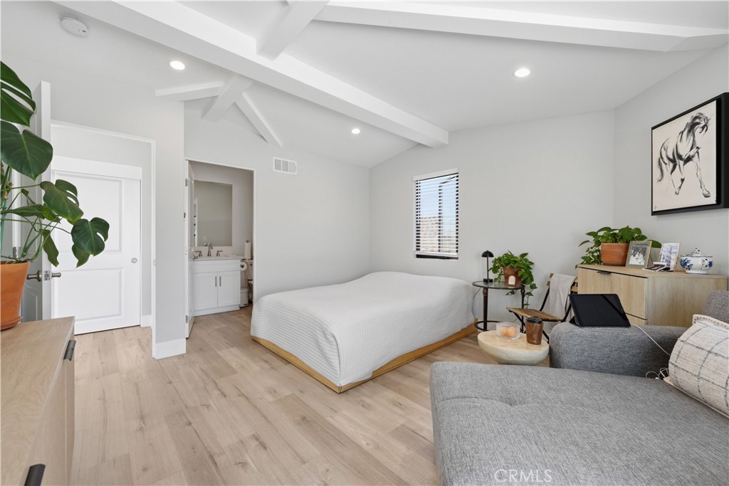 MLS #OC26131277 image #17