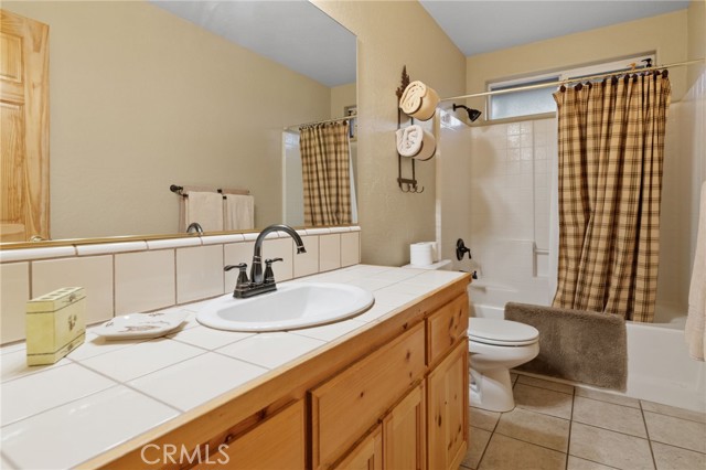 Detail Gallery Image 13 of 26 For 1219 W Alpenweg Dr, Big Bear City,  CA 92314 - 3 Beds | 2 Baths