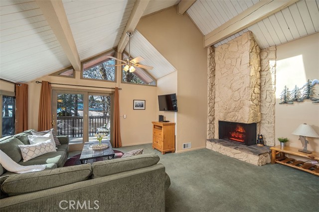 Detail Gallery Image 7 of 34 For 41935 Switzerland Dr #22,  Big Bear Lake,  CA 92315 - 3 Beds | 2 Baths