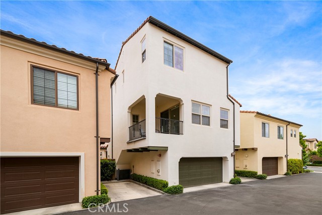 Detail Gallery Image 21 of 29 For 222 Firefly, Irvine,  CA 92618 - 3 Beds | 3/1 Baths