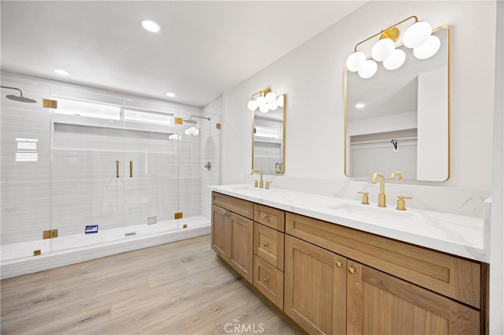 https://media.crmls.org/medias/203fdadf-f5fb-4bb3-bed4-412b69bb1703.jpg?preset=X-Large