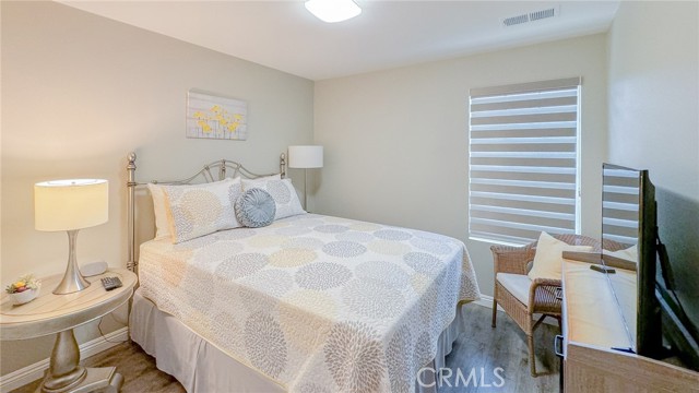 Detail Gallery Image 16 of 26 For 14535 Serenade Dr, Corona,  CA 92880 - 4 Beds | 2/1 Baths