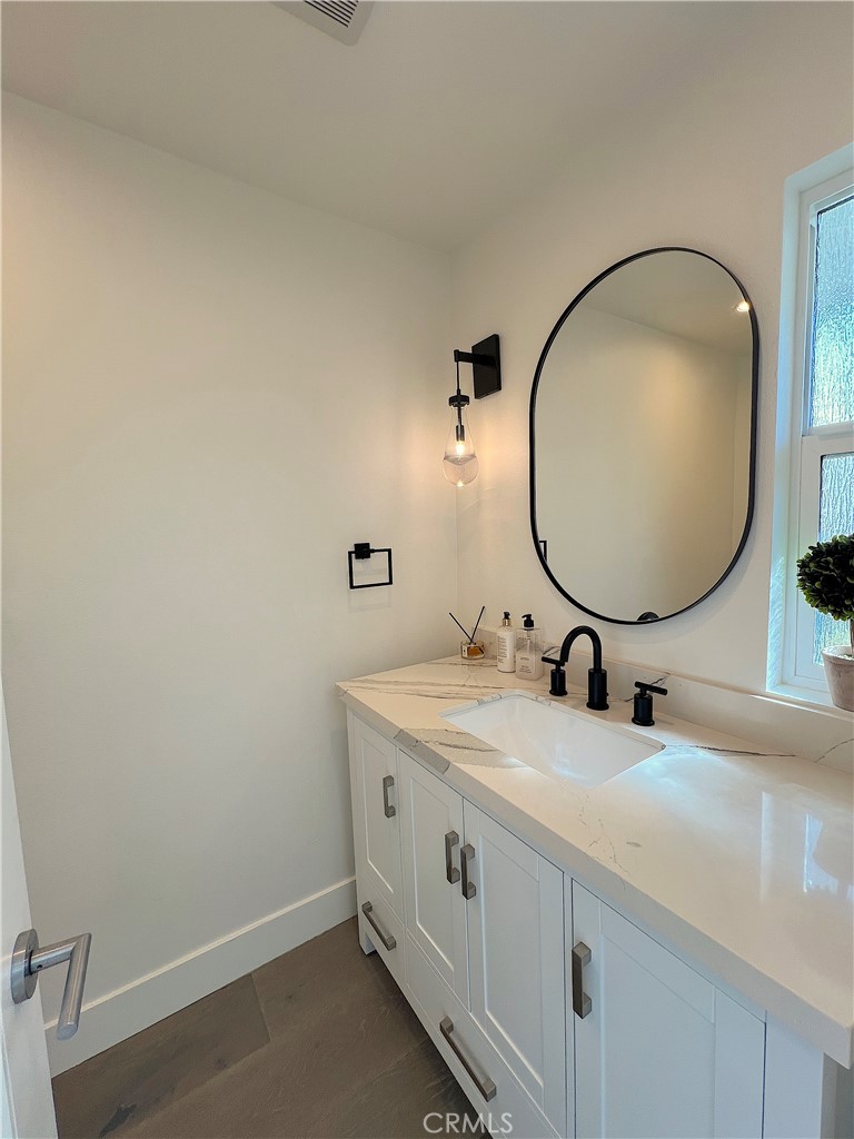 MLS #OC25259682 image #6