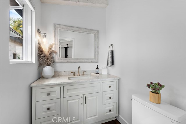 25211 La Cresta Drive, Dana Point CA: https://media.crmls.org/medias/204309c5-8c6f-4caf-a912-b095b4627d5f.jpg