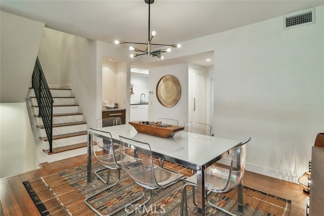 21025 Lemarsh Street, Chatsworth CA: https://media.crmls.org/medias/20433e3e-211d-4dfd-b989-cdb6102d3264.jpg