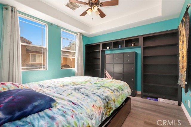 Image 12 of 16 For 33 Chadron  