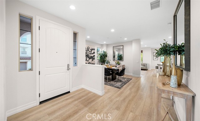 Detail Gallery Image 33 of 59 For 18689 Clubhouse, Yorba Linda,  CA 92886 - 3 Beds | 2/1 Baths