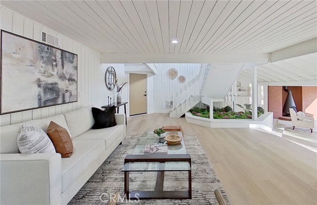 Image 6 of 19 For 2390 Prenda