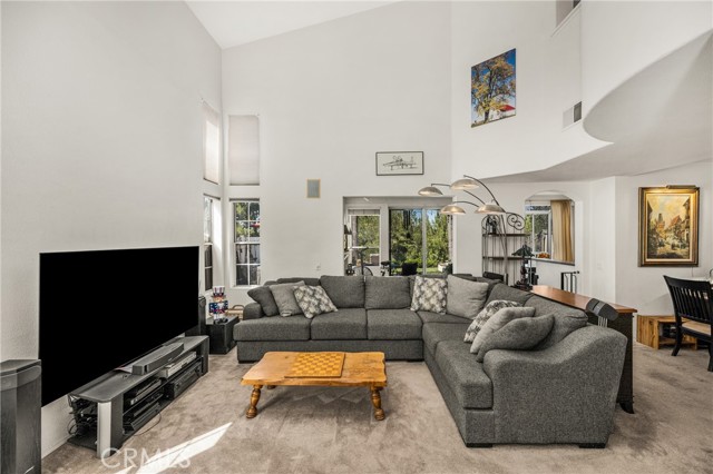 Detail Gallery Image 9 of 64 For 993 S Dylan Way, Anaheim Hills,  CA 92808 - 3 Beds | 2/1 Baths