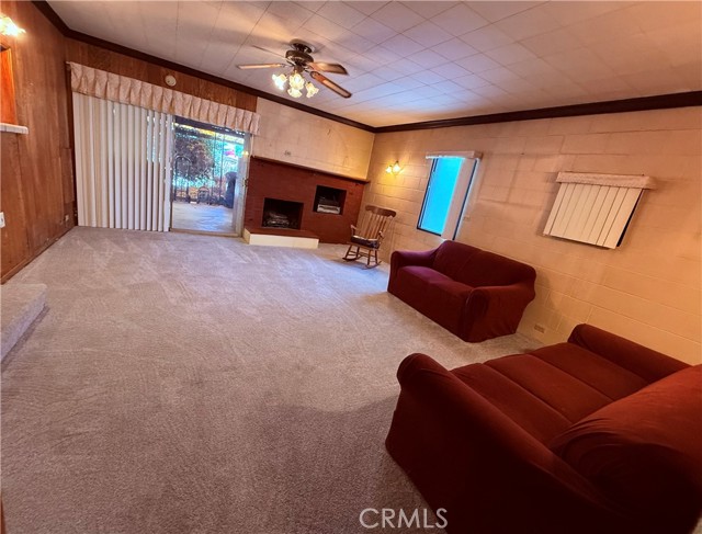 9929 Saticoy Street, Burbank CA: https://media.crmls.org/medias/2045a3e7-d680-4a6a-a8cb-ec94125ed491.jpg