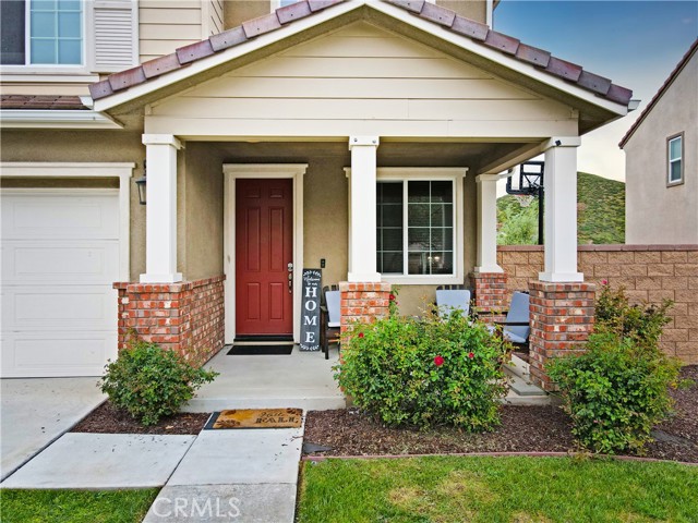 Detail Gallery Image 3 of 42 For 34325 Blossoms Dr, Lake Elsinore,  CA 92532 - 4 Beds | 2/1 Baths
