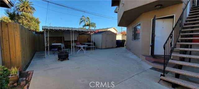 Detail Gallery Image 2 of 15 For 2538 Thurman Ave #1,  Los Angeles,  CA 90016 - 1 Beds | 1 Baths