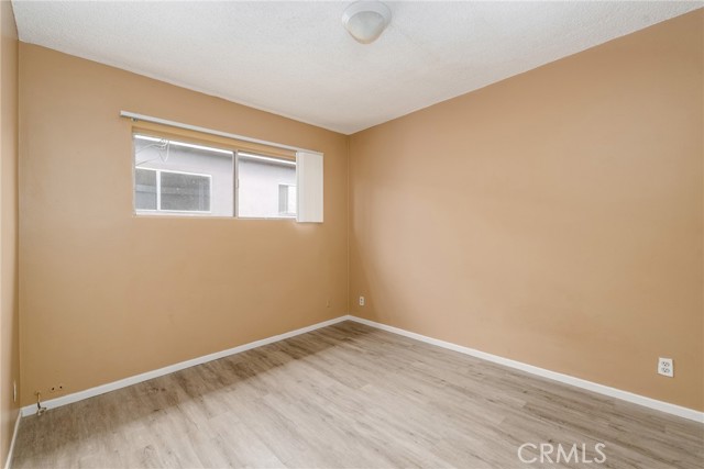 Detail Gallery Image 14 of 19 For 17931 Devonshire St #24,  Northridge,  CA 91325 - 2 Beds | 1/1 Baths