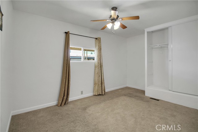 1180 Camino Del Rancho, Hemet CA: https://media.crmls.org/medias/2049a272-f584-45e3-92b6-b627646c6e3f.jpg