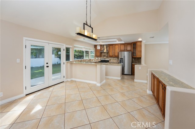 Detail Gallery Image 6 of 27 For 4500 Circle Lazy J Rd, Riverside,  CA 92501 - 3 Beds | 2 Baths