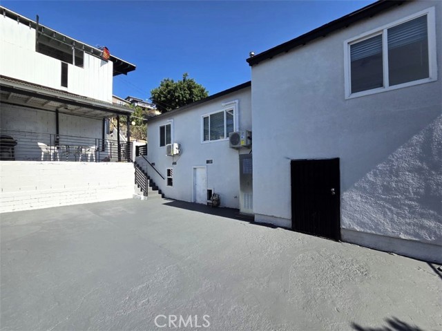 Front Image Thumbnail for CRCV26177063
