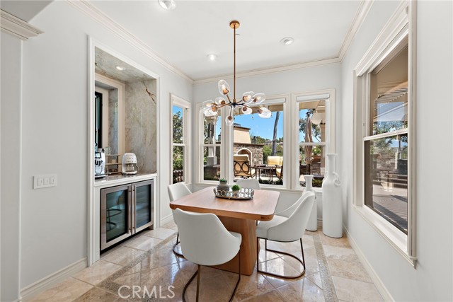 10 Corte Vizcaya, San Clemente CA: https://media.crmls.org/medias/204a945a-fb76-4f85-a607-9c204460a99f.jpg