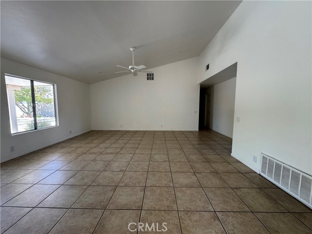 68305 Encinitas Road, Cathedral City CA: https://media.crmls.org/medias/204ad425-c3db-40ea-8d35-0f3778dd45e8.jpg