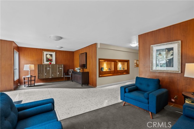 Detail Gallery Image 34 of 48 For 385 S Oakland Ave #305,  Pasadena,  CA 91101 - 3 Beds | 2 Baths